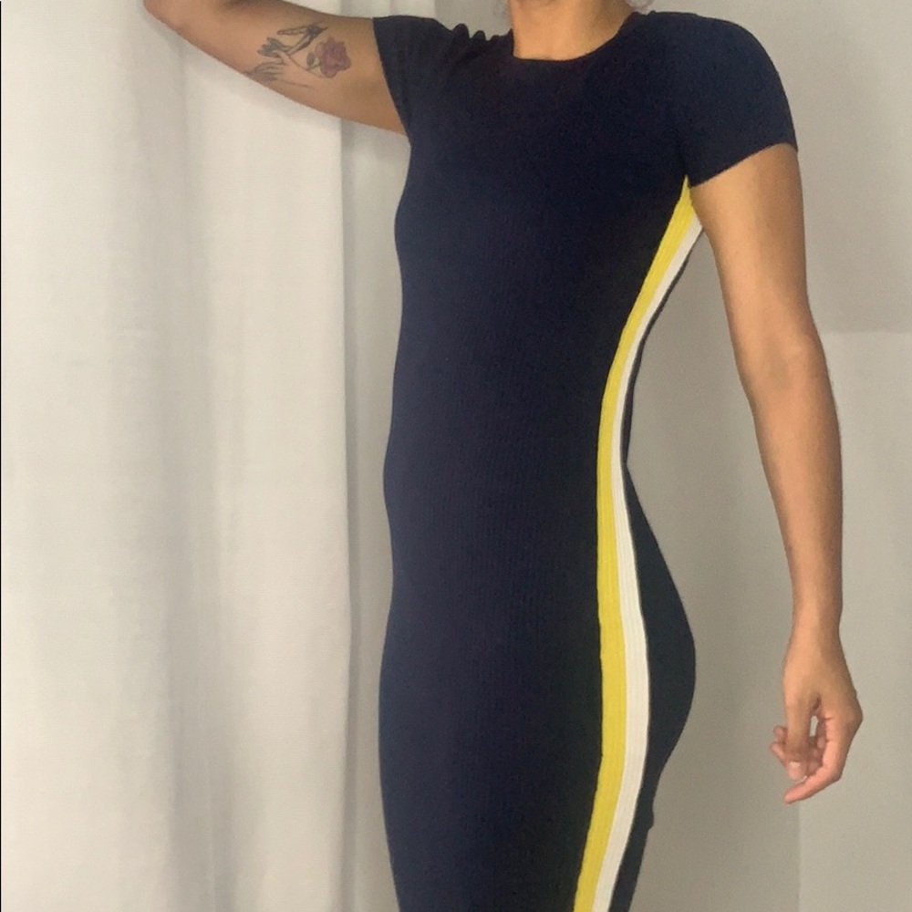Lovely Midi blue knit dress 😍